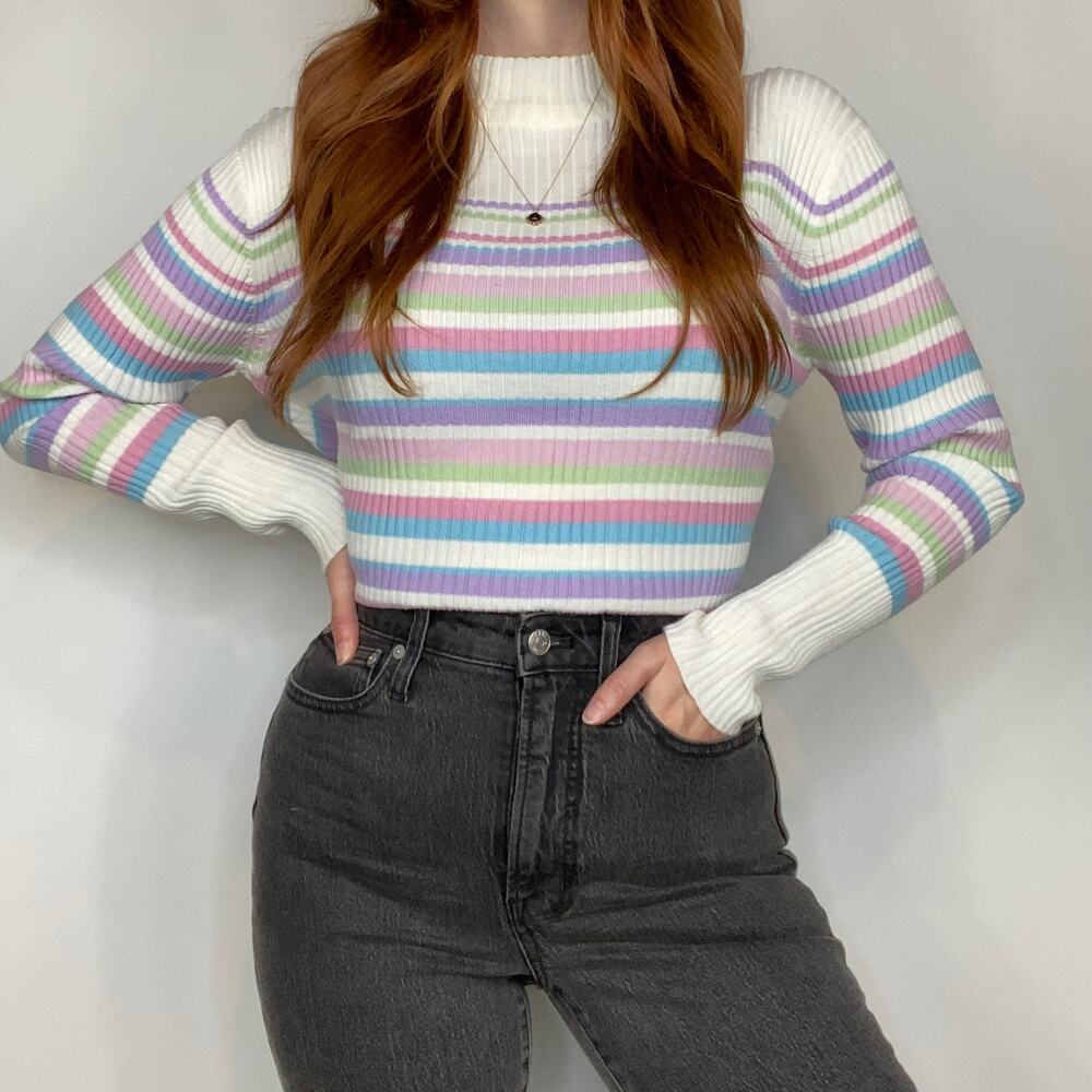 Vintage Company Collection Medium Ivory & Lilac Pastel Stripe Mockneck Sweater